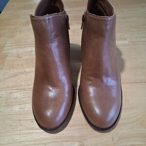 Alex Marie Brown Leather Ankle Boots Size 8M Like New Real Leather